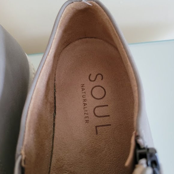 SOUL Naturalizer Turner Sneaker, 8W - Picture 8 of 11